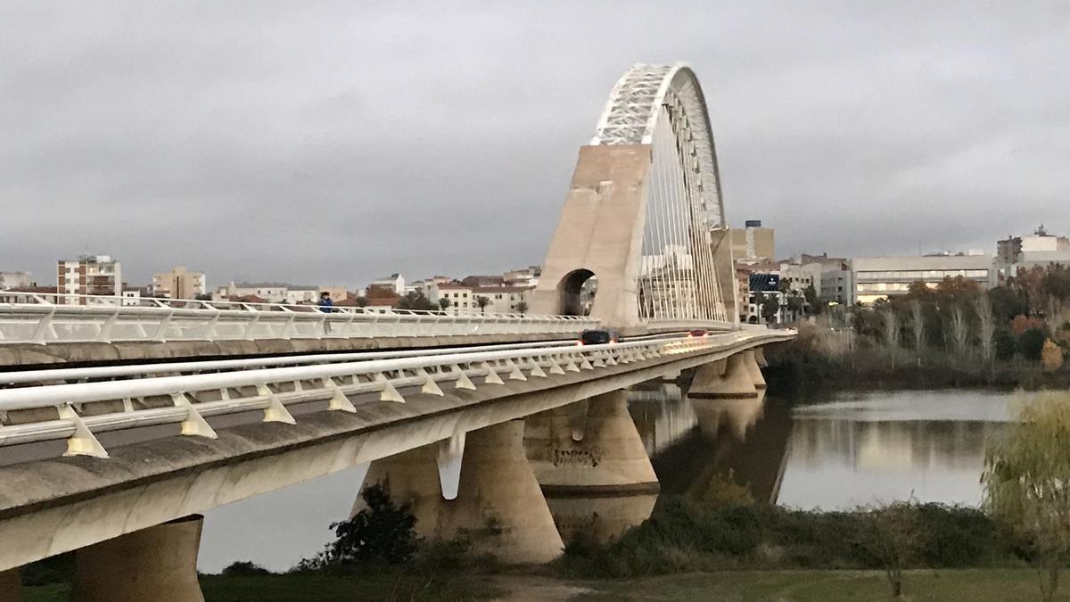 Estado que presenta el puente Lusitania.