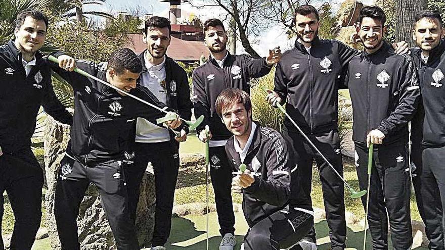 El Palma Futsal cambia la pista por el minigolf