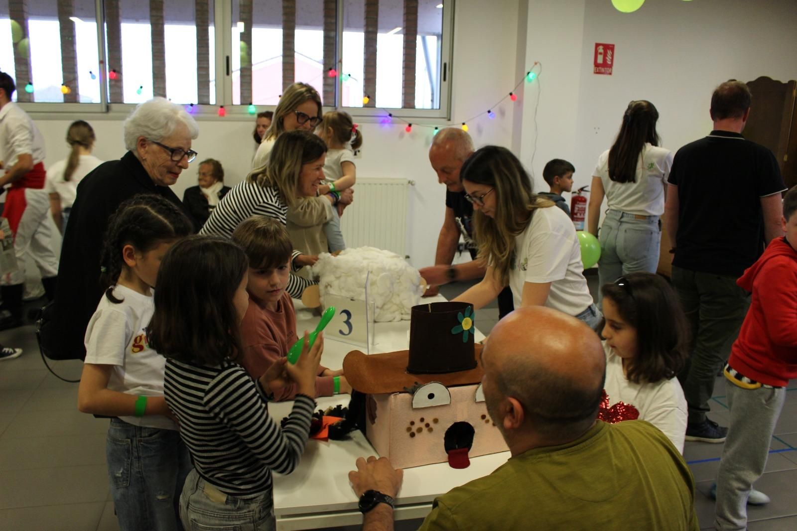 EN IMÁGENES: II Xornaes Interxeneracionales de Ayeri a Güei de Valdesoto