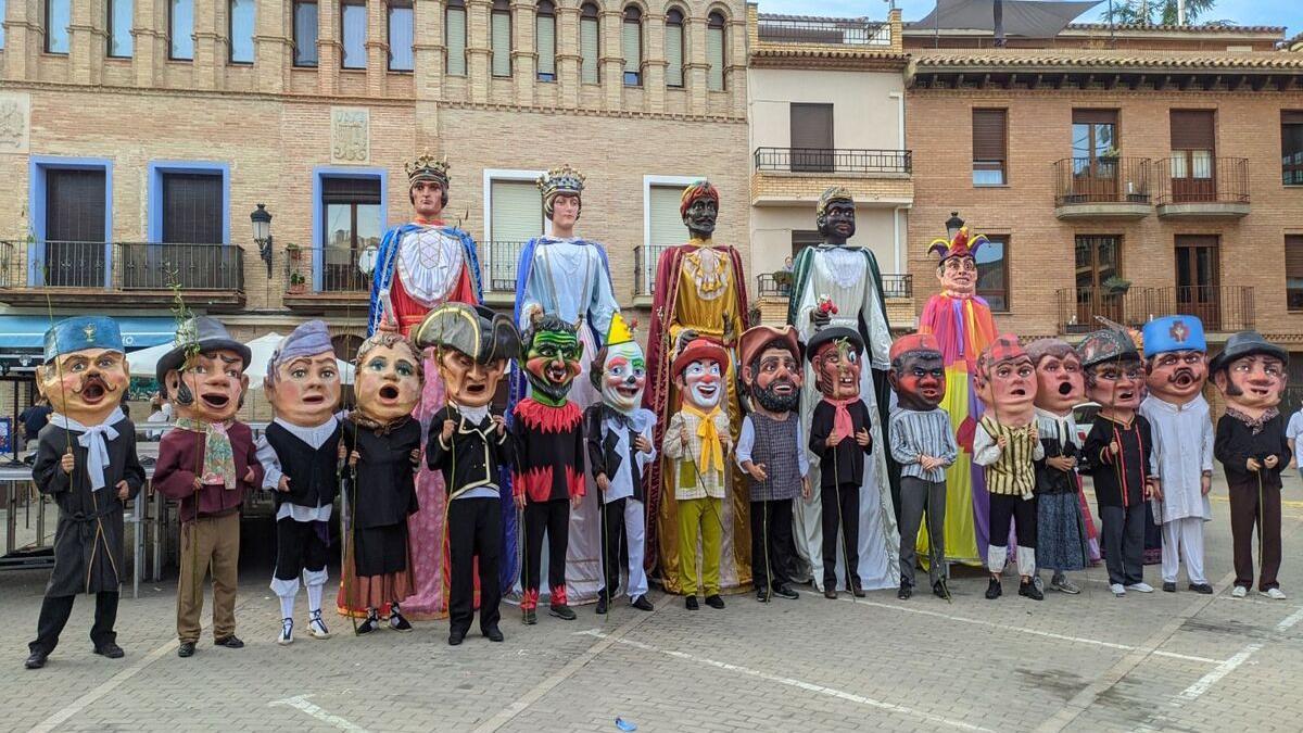 Gigantes y cabezudos