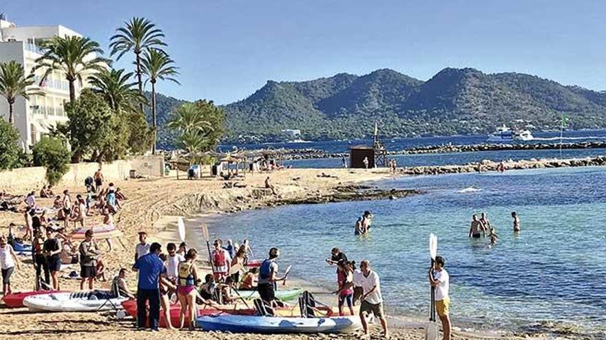 Badeunfälle auf Mallorca: Frau ertrinkt an der Cala Bona, Mann an der Playa de Palma gerettet