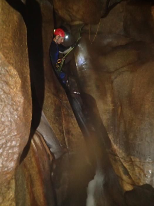 As Covas do Folón, un tesoro granítico en Coruxo