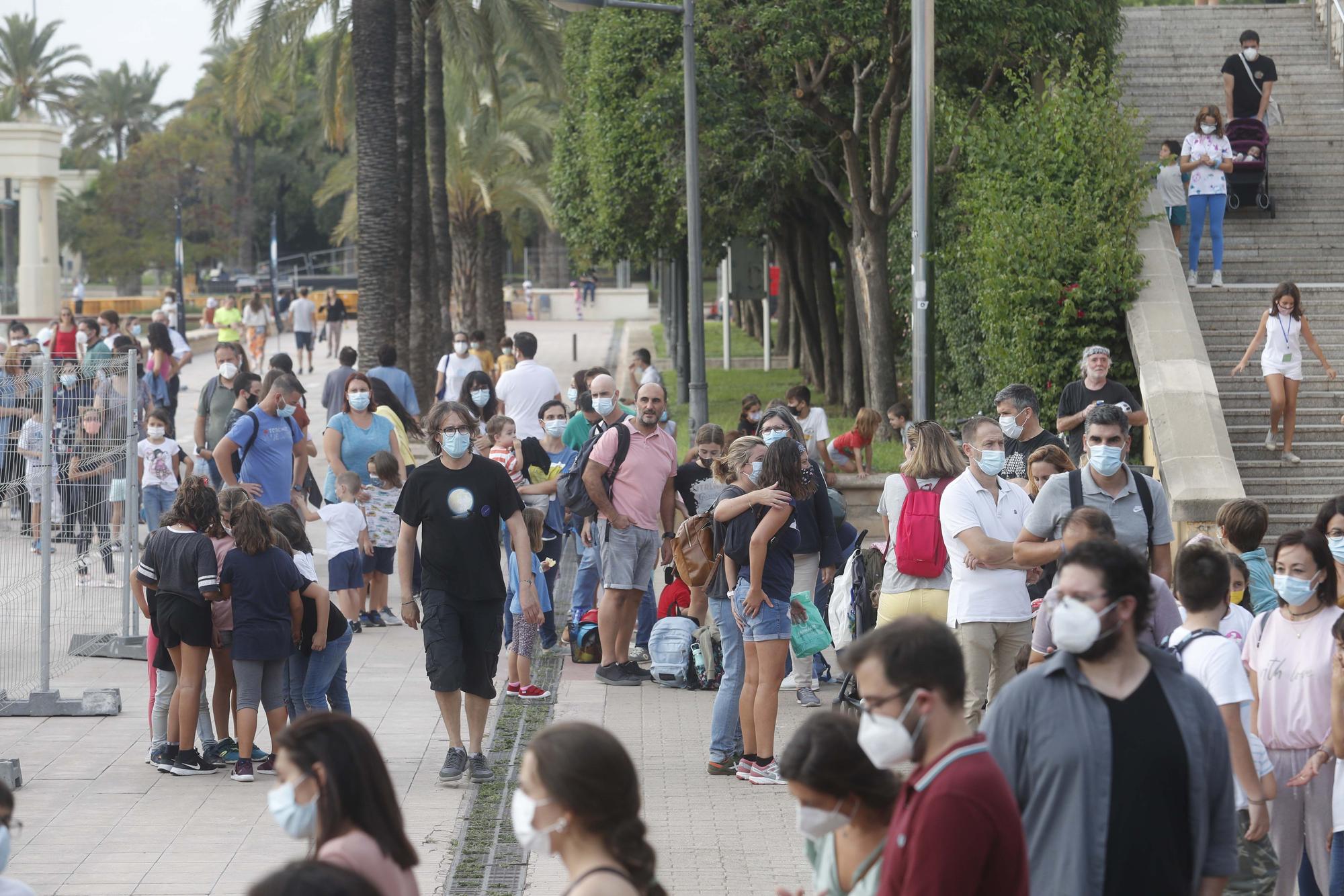 La ‘Nit Mediterrània de les Investigadores’ acerca la ciencia a los niños