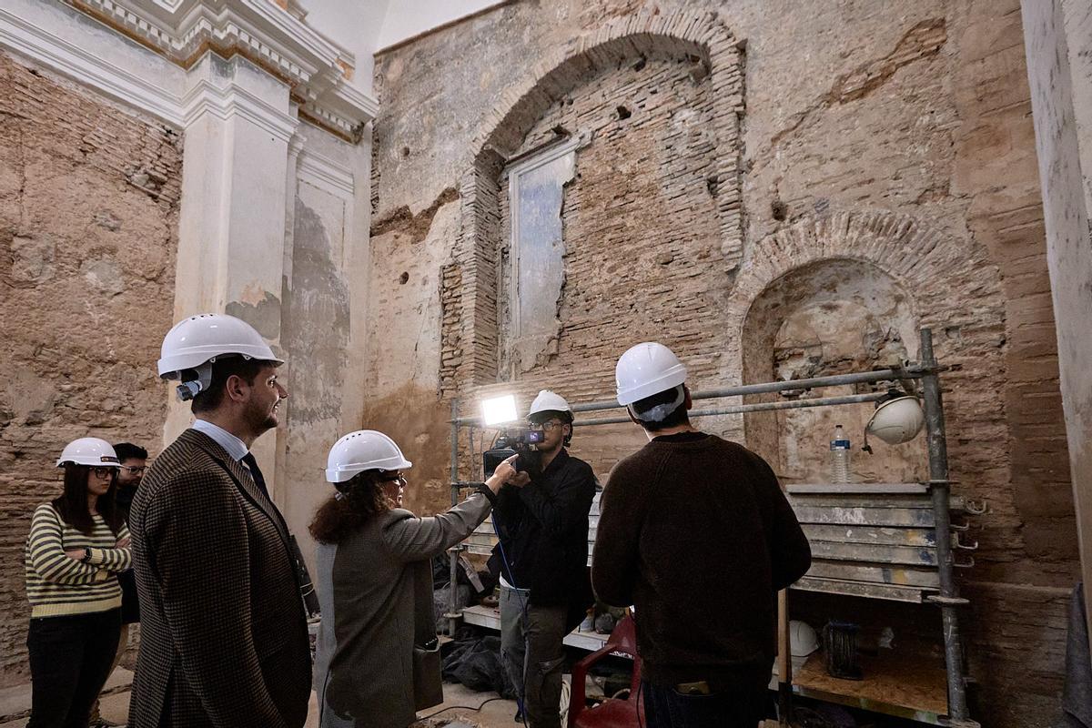 Visita a las obras de la Capilla de la Asunción de Gandia.