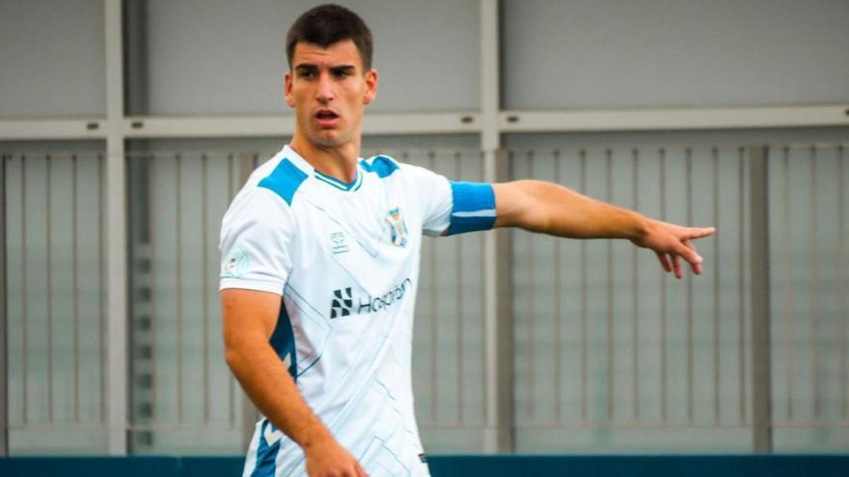 Julen Zubelzu, jugador del Tenerife B. | CD TENERIFE