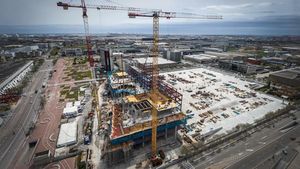 Trabajos de construcción de la ampliación de la Fira de Gran Via, el 4 de abril del 2025.