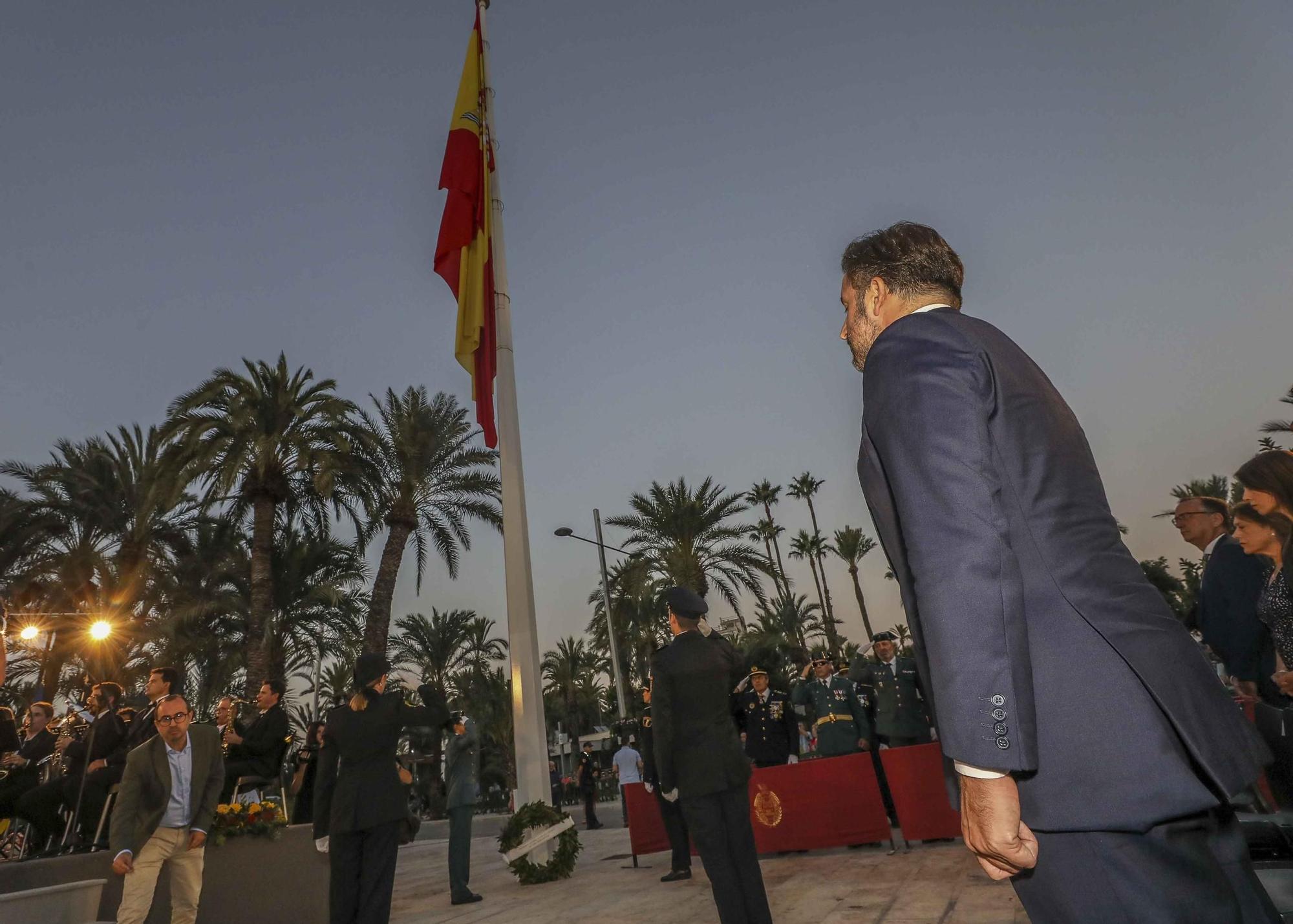 Elche conmemora el dia de la fiesta nacional