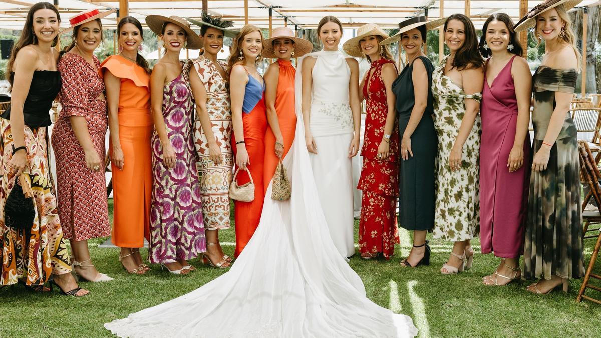 Famosos al sol y una boda llena de verdad