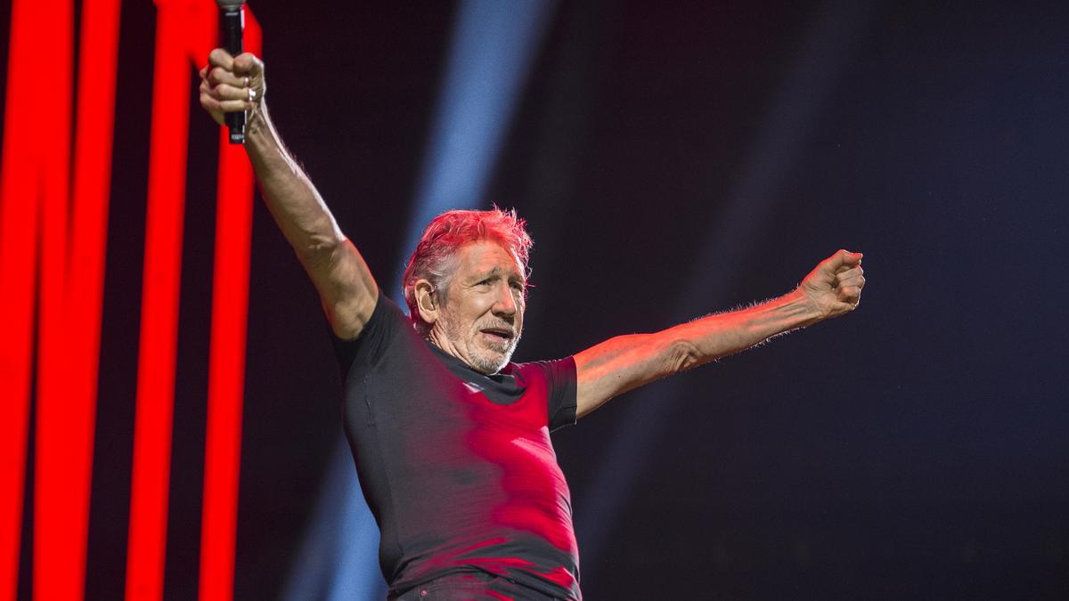 Roger Waters sacude Barcelona