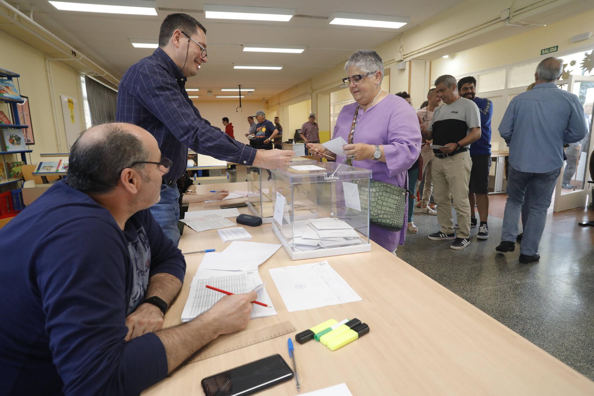 Las mejores imágenes de la jornada electoral del 28M en Asturias