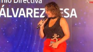 Beatriz Álvarez recoge el Premio Directiva en la Gala Woman SPORT