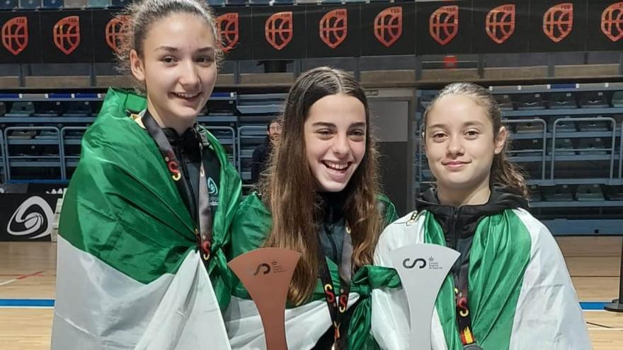 Diez promesas logran medallas en el Campeonato de España de baloncesto