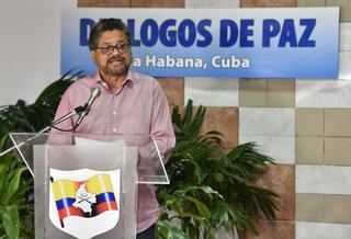 La FARC expulsa a Márquez y Santrich por volver a tomar las armas