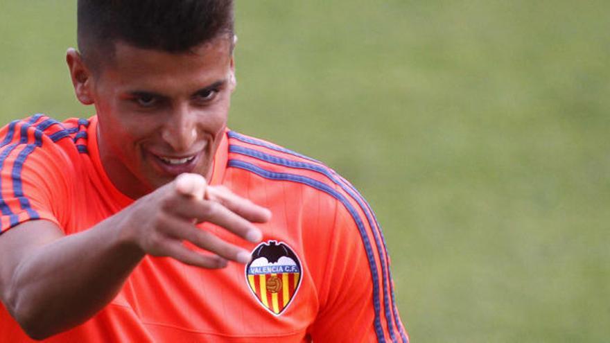 El Manchester City pone sus ojos en João Cancelo