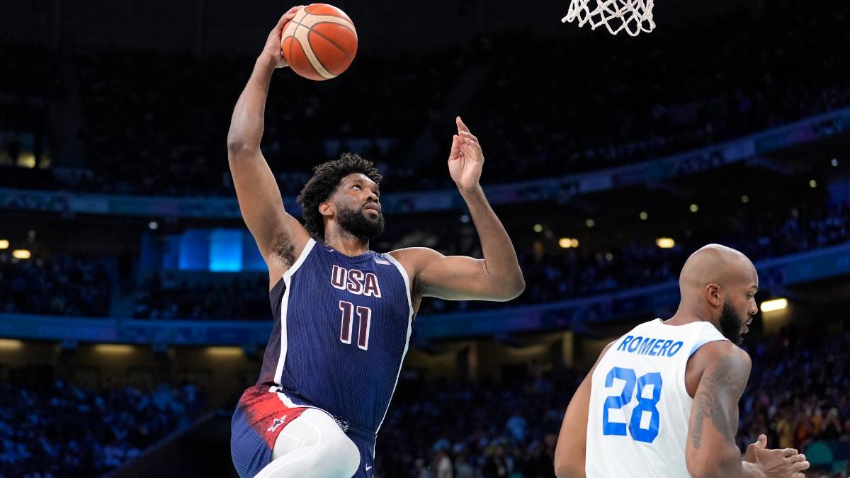 Joel Embiid, durante el partido ante Puerto Rico