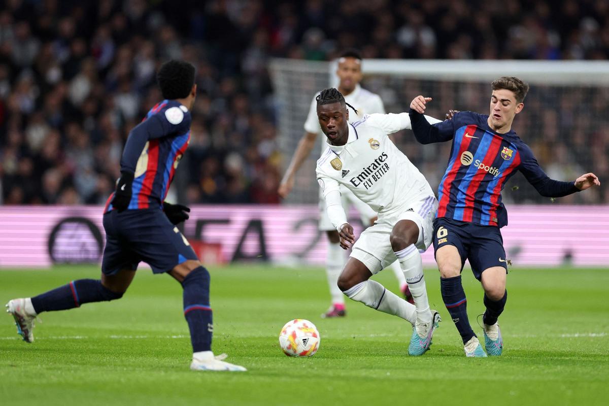 Victoria del FC Barcelona ante el Real Madrid en el Bernabeu | FOTOS