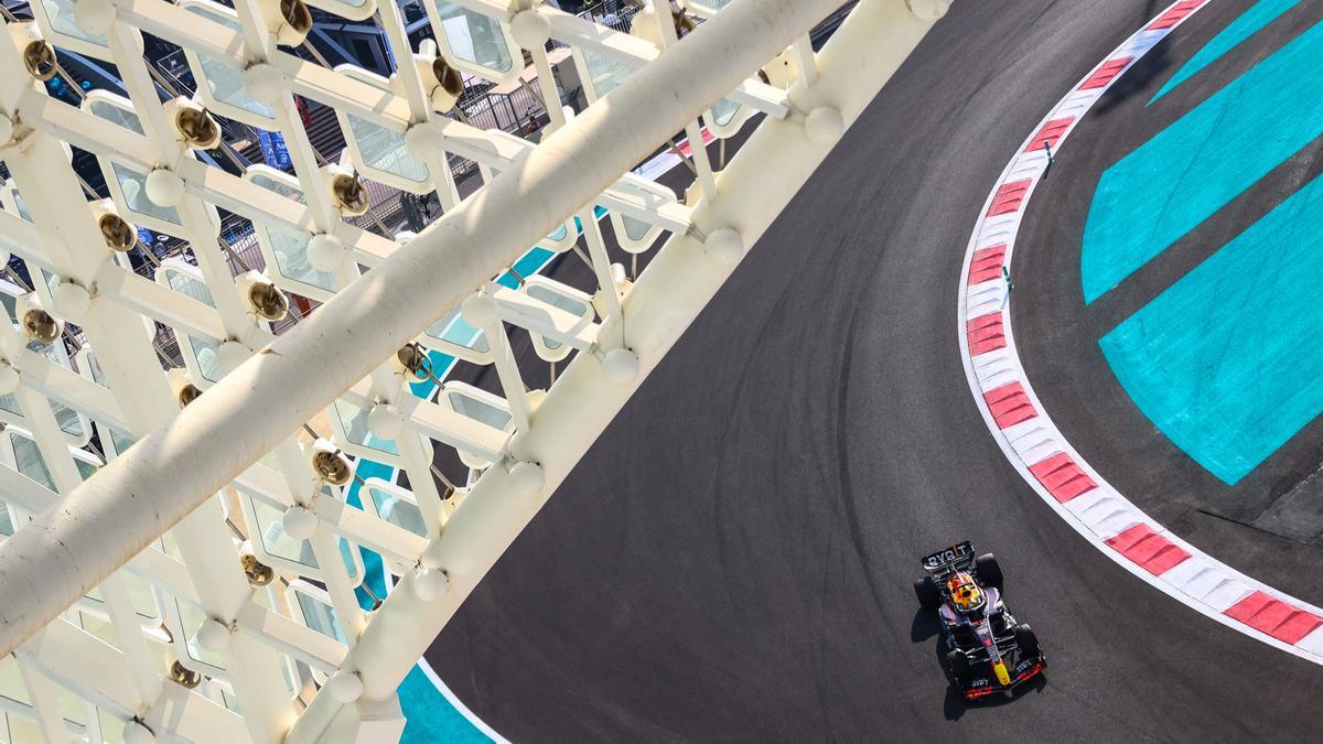 Max Verstappen, en el circuito de Yas Marina.