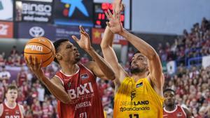 79-58. El Baxi Manresa barre de la pista al invicto Dreamland Gran Canaria