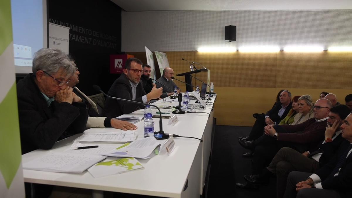 Primera mesa técnica para el nuevo Plan General de Alicante con foco en los espacios naturales