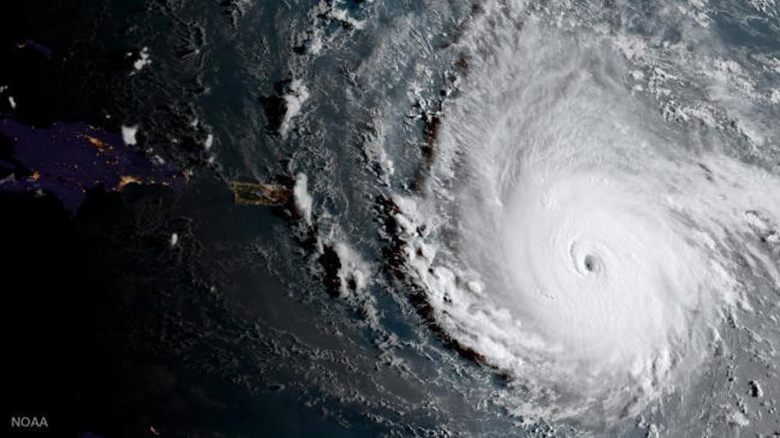 El huracán &#039;Irma&#039; es ya el más fuerte registrado nunca en el Atlántico
