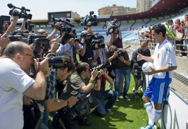 Presentación de Efraín Juárez como jugador del Real Zaragoza