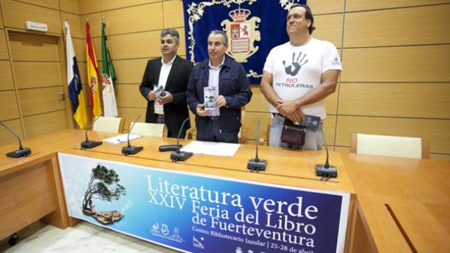 Juan Jiménez, Mario Cabrera y José García, en la presentación de la feria. | fuselli