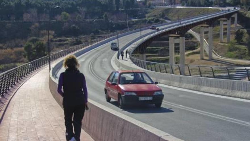 Alcoy iluminará el acceso peatonal del nuevo puente hasta el Viaducto