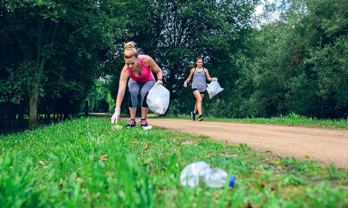 El 'plogging', el deporte más ecológico que llega a España
