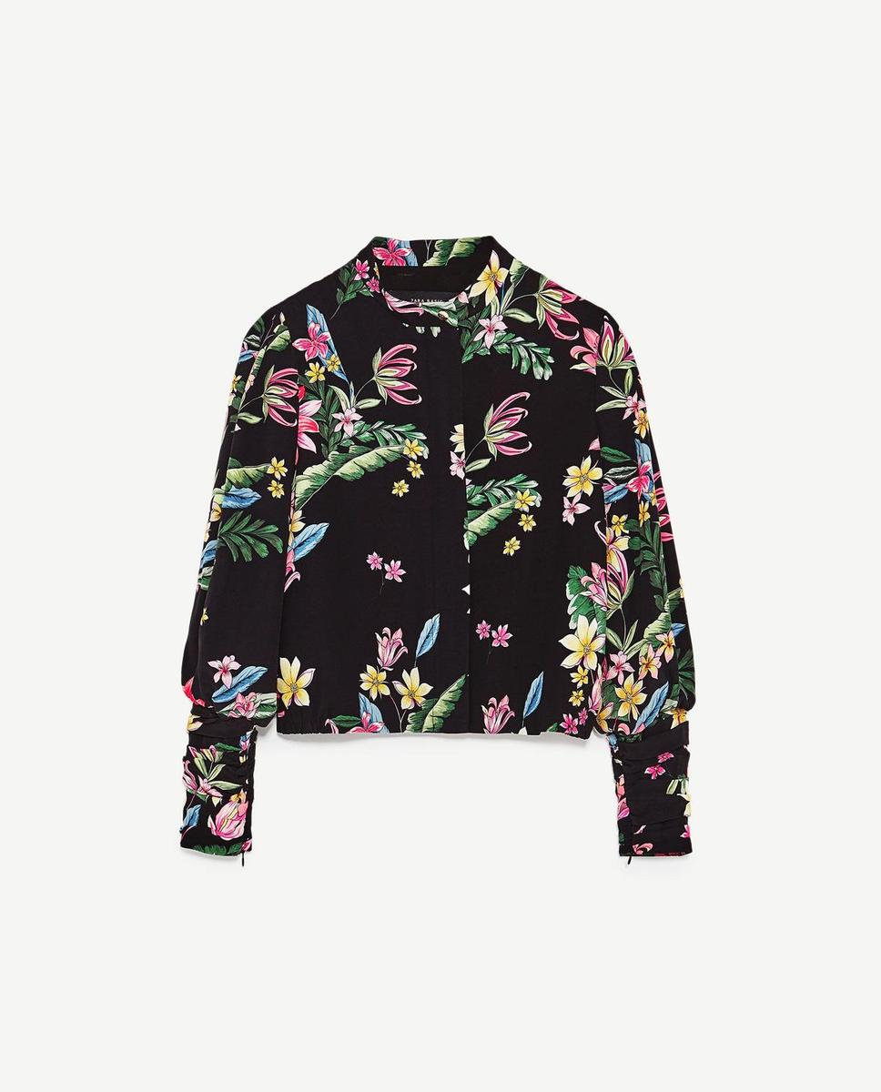 Bomber estampado floral de Zara