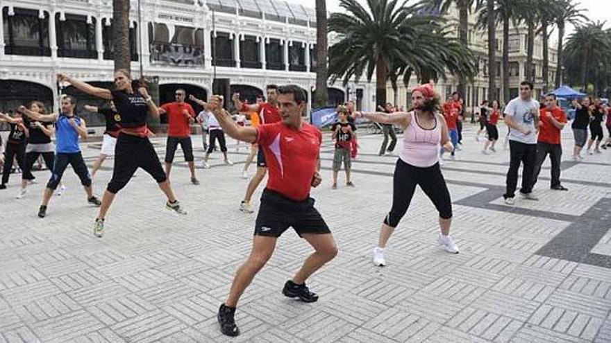 Actividades deportivas en los parques biosaludables de A Coruña