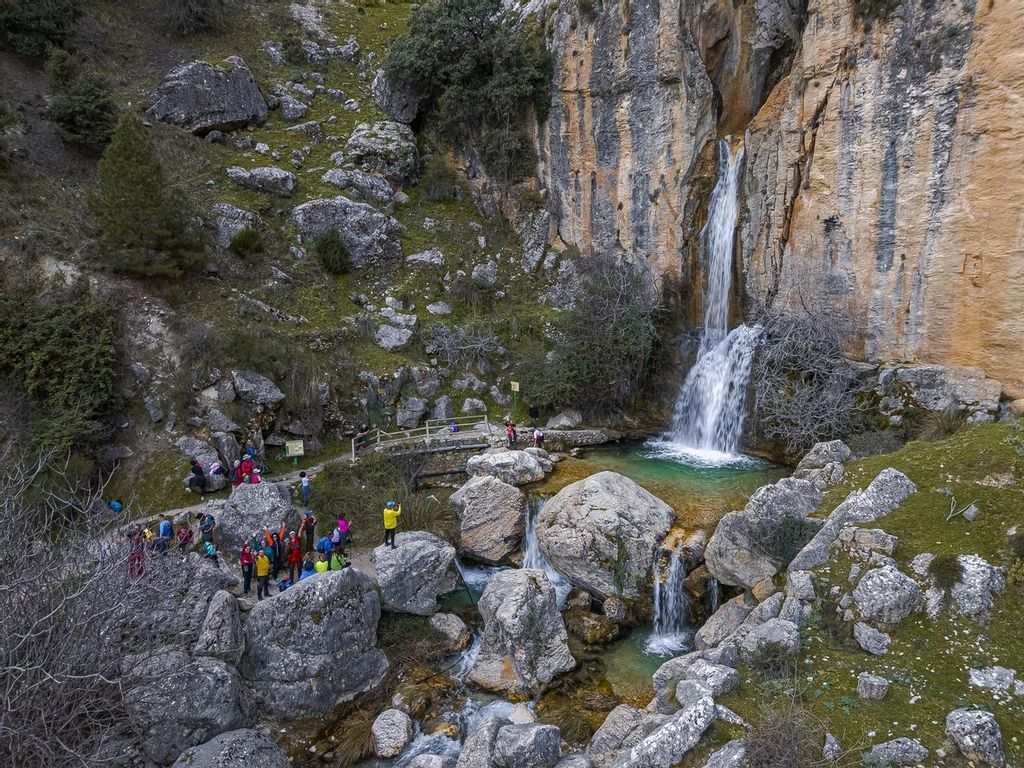 Cascada ubicada en el recorrido de la ruta