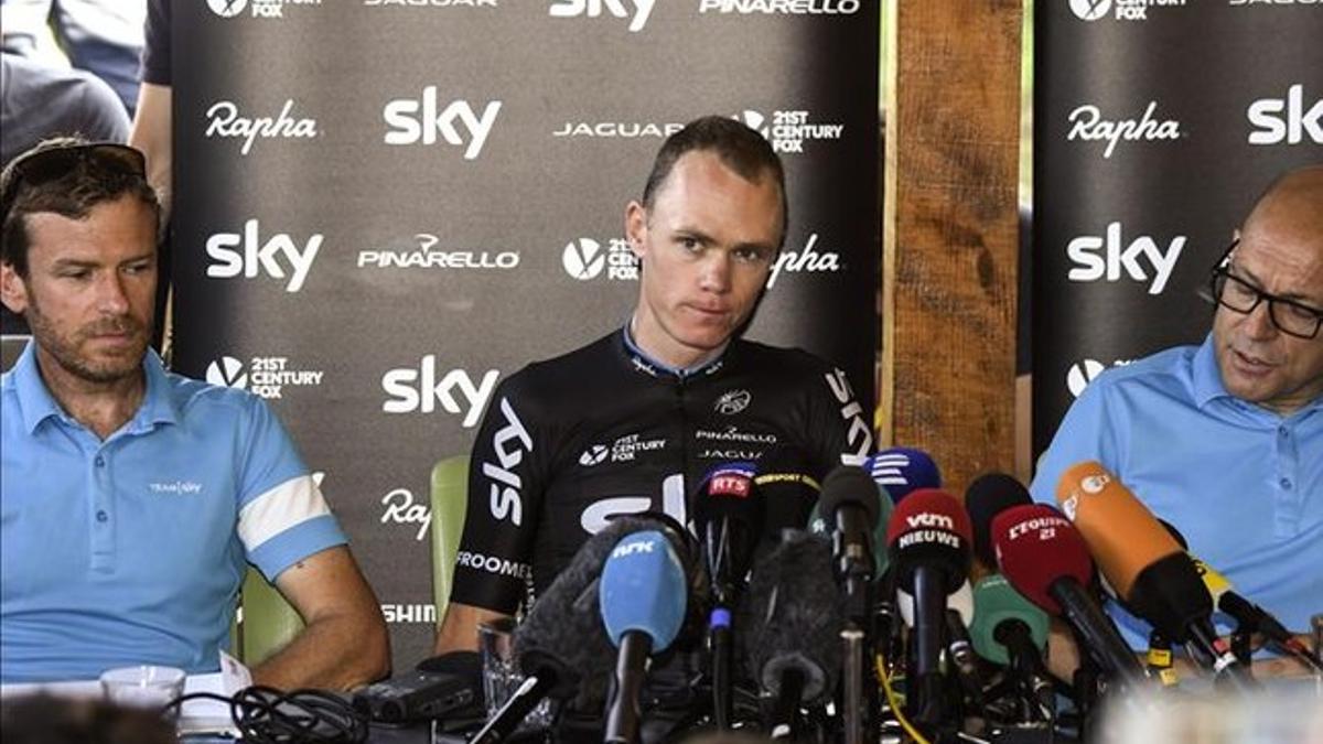 Chris Froome, durante una rueda de prensa