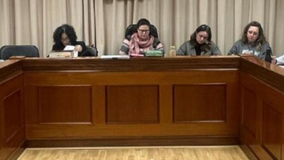 La Corporación de Bergondo, durante un pleno
