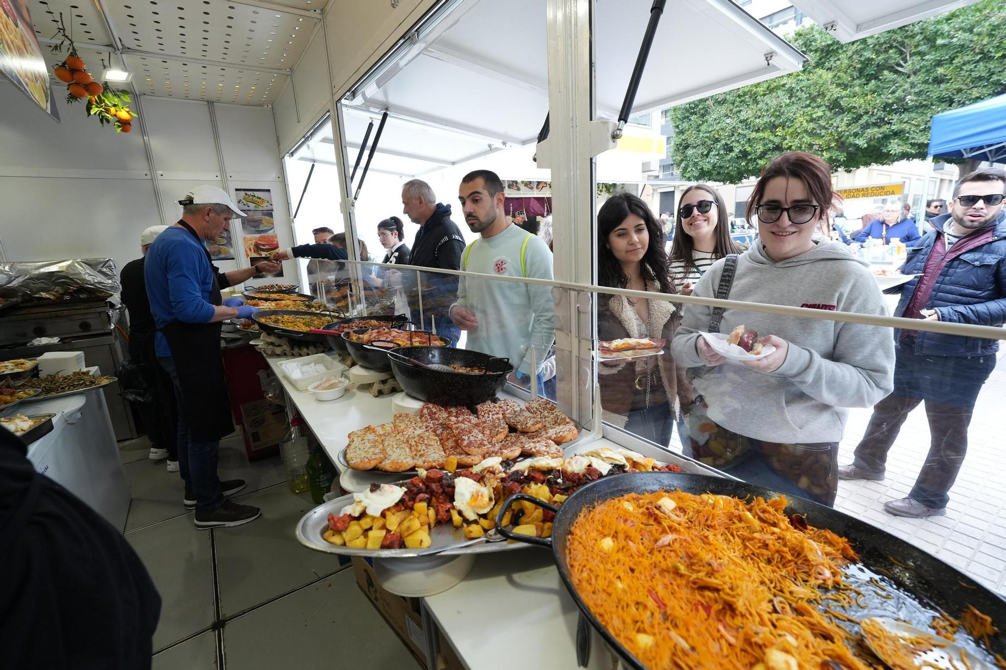 Un clásico de Magdalena: Ambientazo en el Mesón de la Tapa y la Cerveza desde el primer día en Castelló