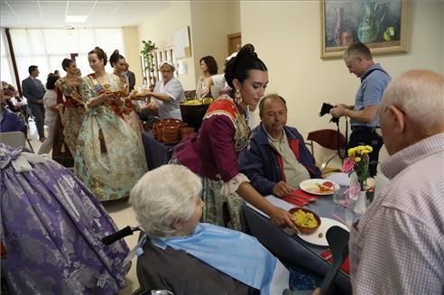 Más de 7000 'cassoletes' en el día de les Calderes de Almassora