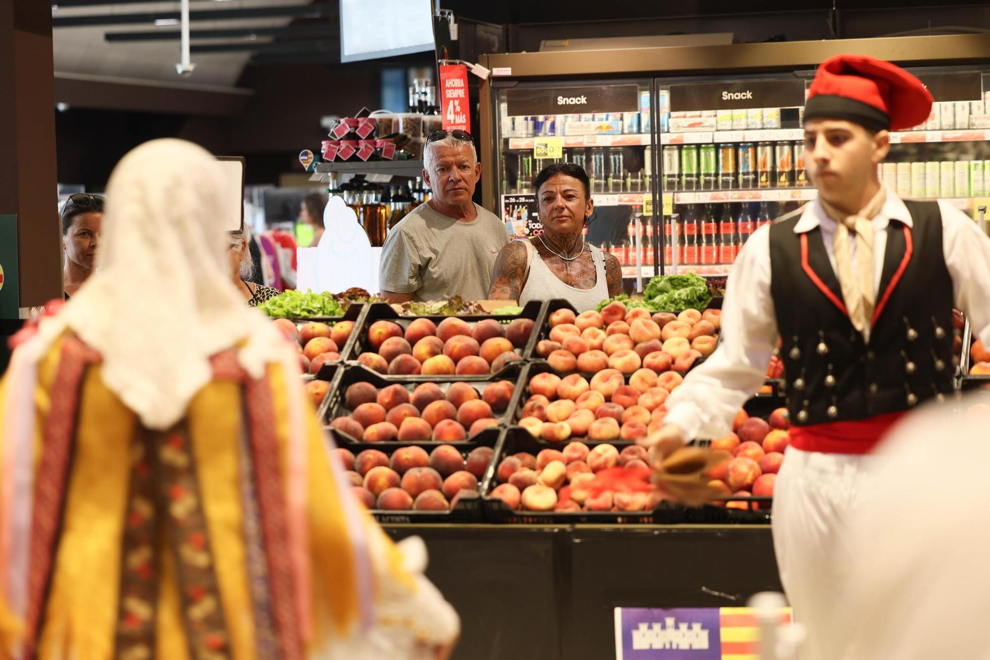 Mira las mejores imágenes de la presentación de la campaña de Eroski Sa nostra terra