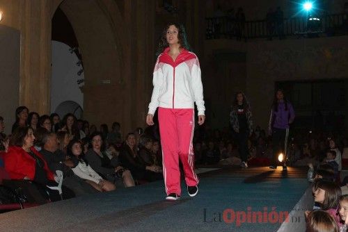 Desfile caritativo en Caravaca