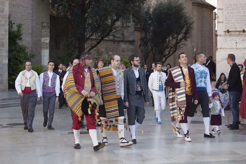 Comisiones falleras que han desfilado hasta las 18:00 horas.