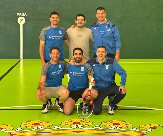 El Club Frontenis Magallón se proclama campeón de Aragón
