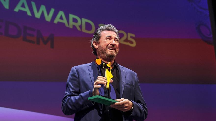 El festival Evolution premia a las cineastas Isabel Coixet y Neele Vollmar y ovaciona a Julio Medem