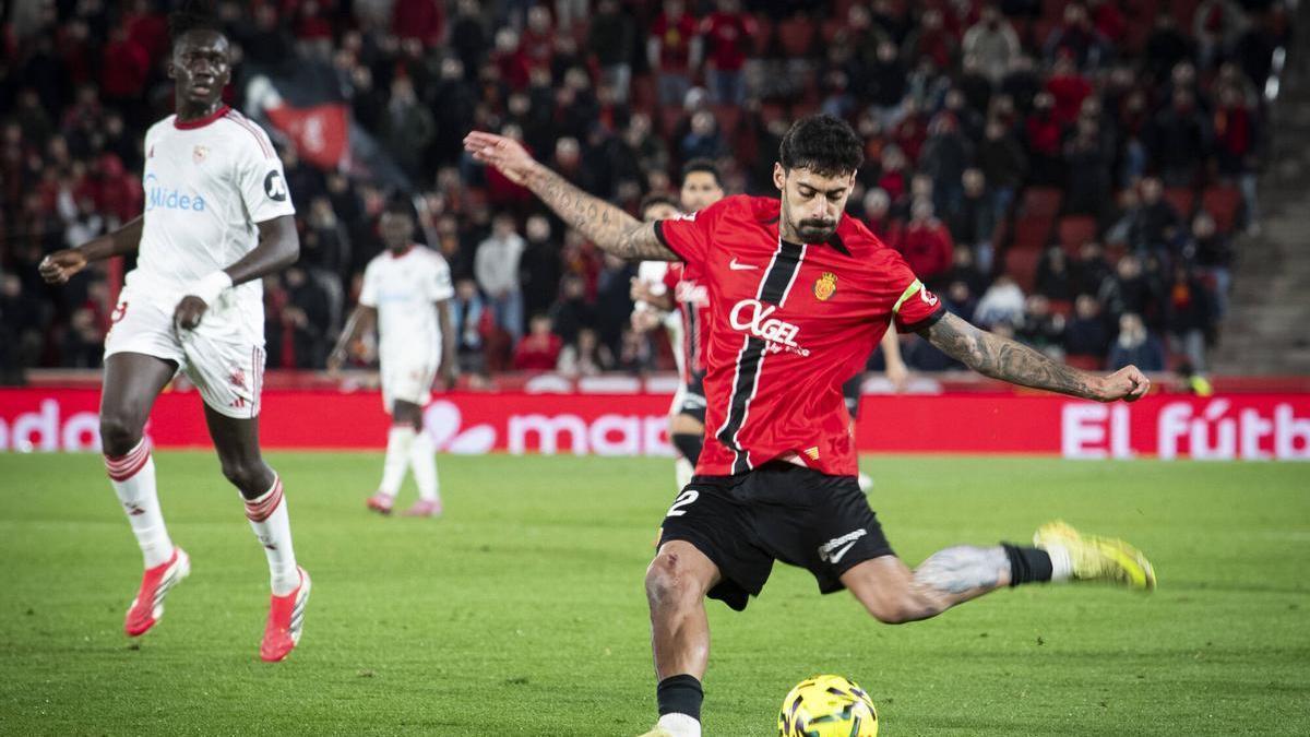 RCD Mallorca-Sevilla FC. Reacciones | Samu Costa: “La plantilla está a muerte con el míster”