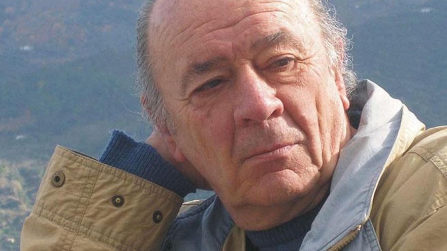 Una imagen del cineasta, guionista y gestor cultural Miguel Alcobendas.