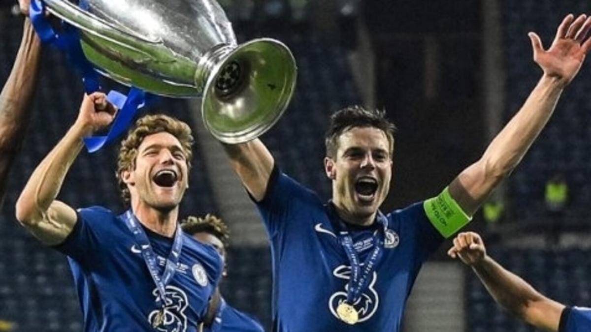 Azpilicueta y Marcos Alonso en el Chelsea