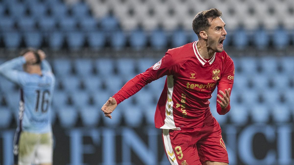 Jesús de Miguel, celebrando el gol del empate.