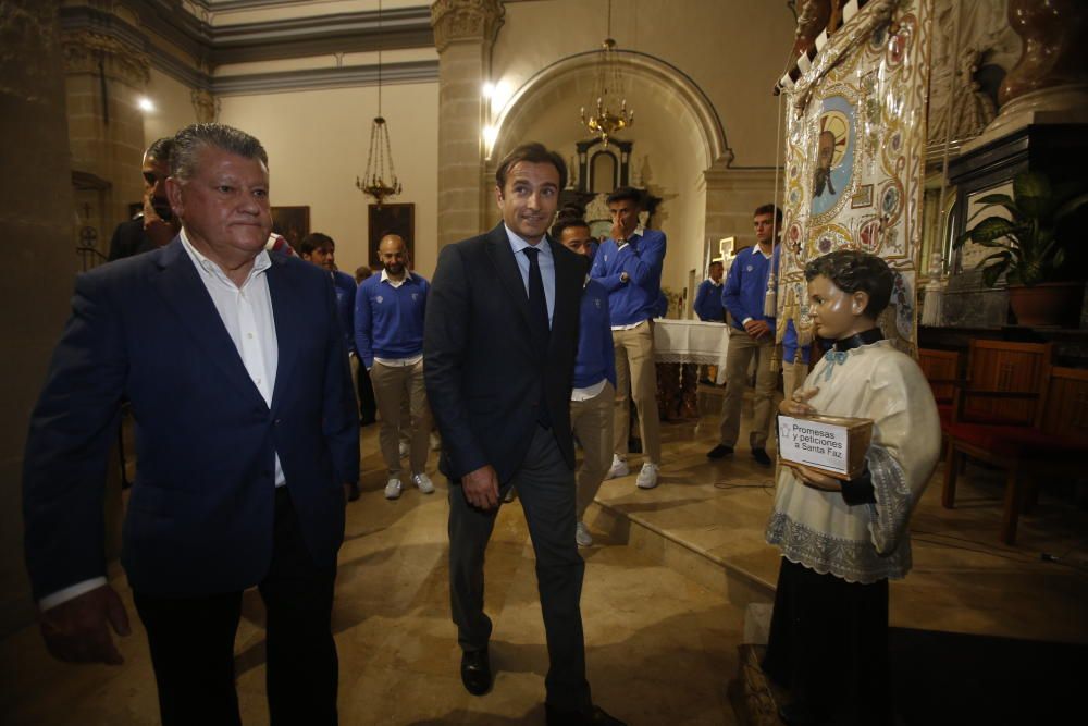 La directiva y los jugadores visitan el santuario un día antes de la romería