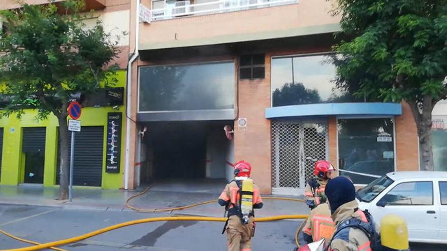 Incendio en parking Avenida Valencia