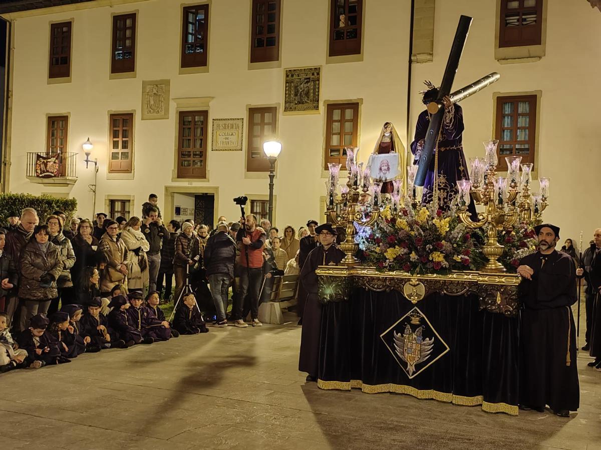 El paso del Nazareno.