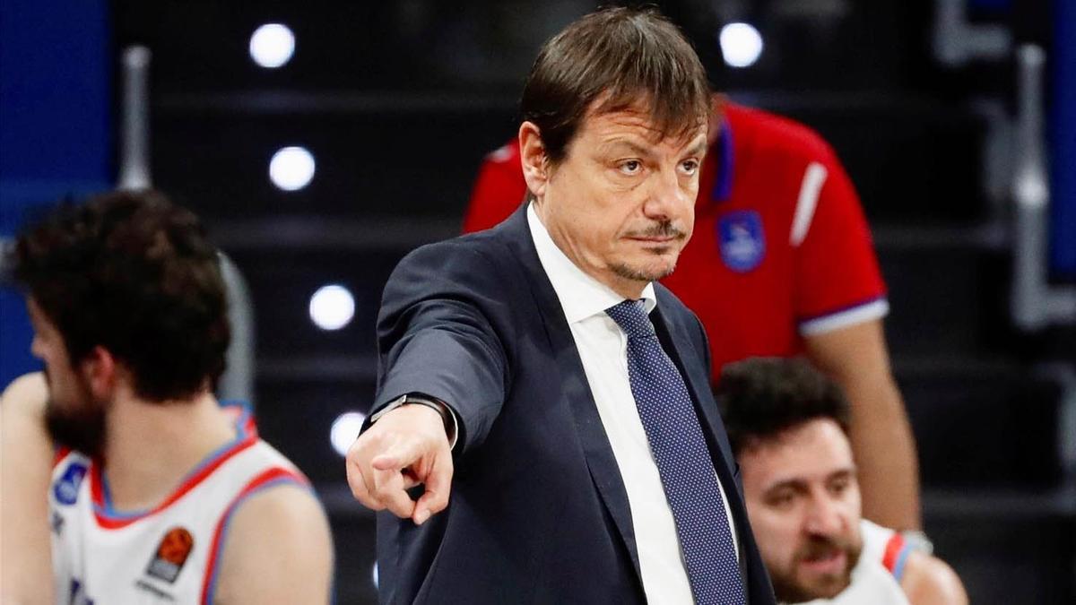 Ataman, elegido mejor técnico de la Euroliga