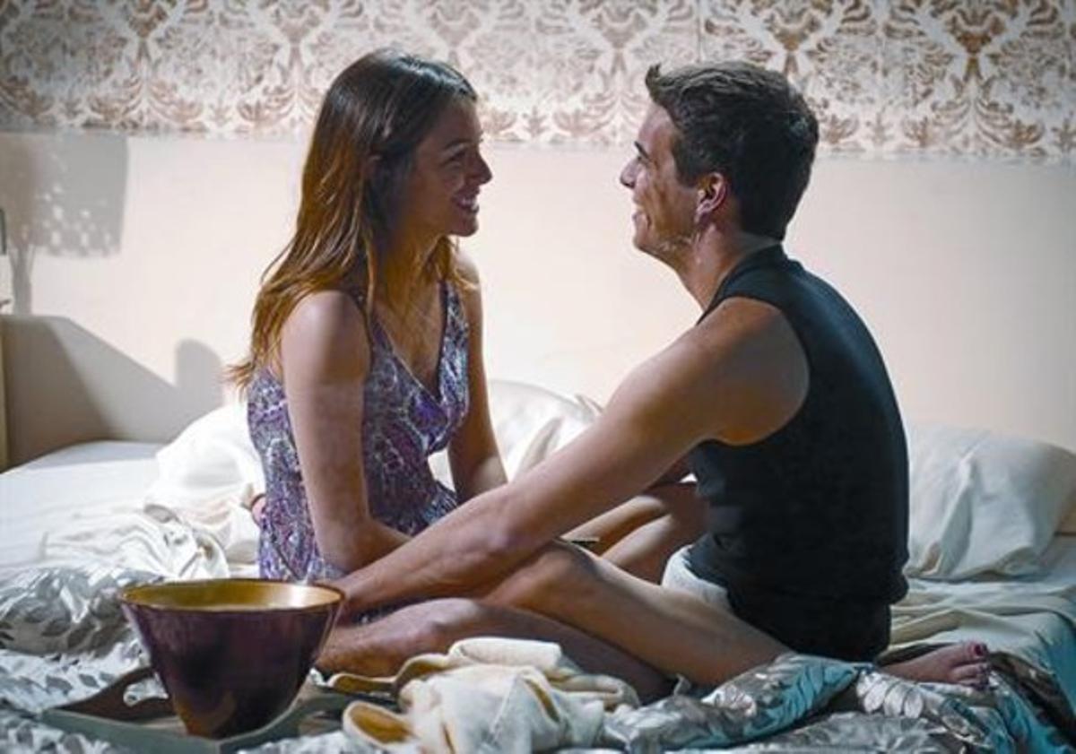 Blanca Suárez i Mario Casas, en una escena de la tercera temporada d’’El barco’, la sèrie d’Antena 3 TV.