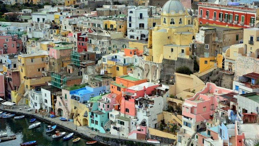 Procida está en la región de Campania, en la Costa Amalfitana.